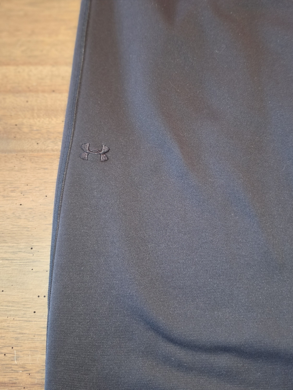 Under Armour Sweats - Picture 2 of 6